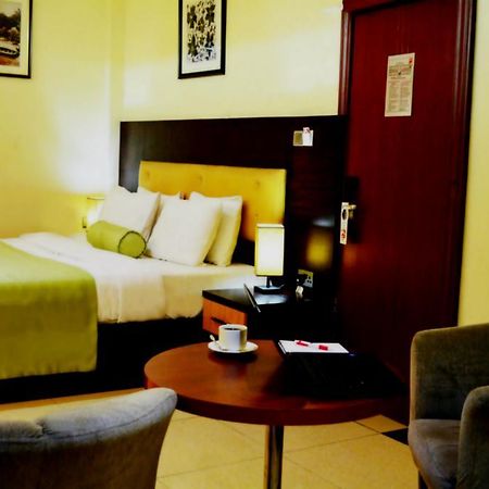 Sweet Spirit Hotel And Suites Danag - Порт-Харкорт Экстерьер фото