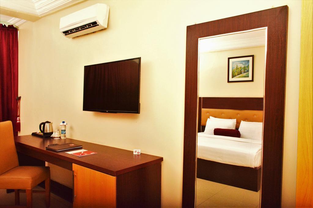Sweet Spirit Hotel And Suites Danag - Порт-Харкорт Экстерьер фото