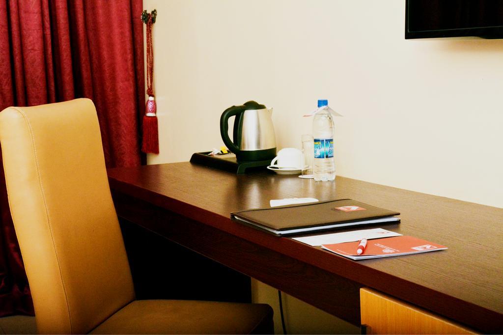 Sweet Spirit Hotel And Suites Danag - Порт-Харкорт Экстерьер фото