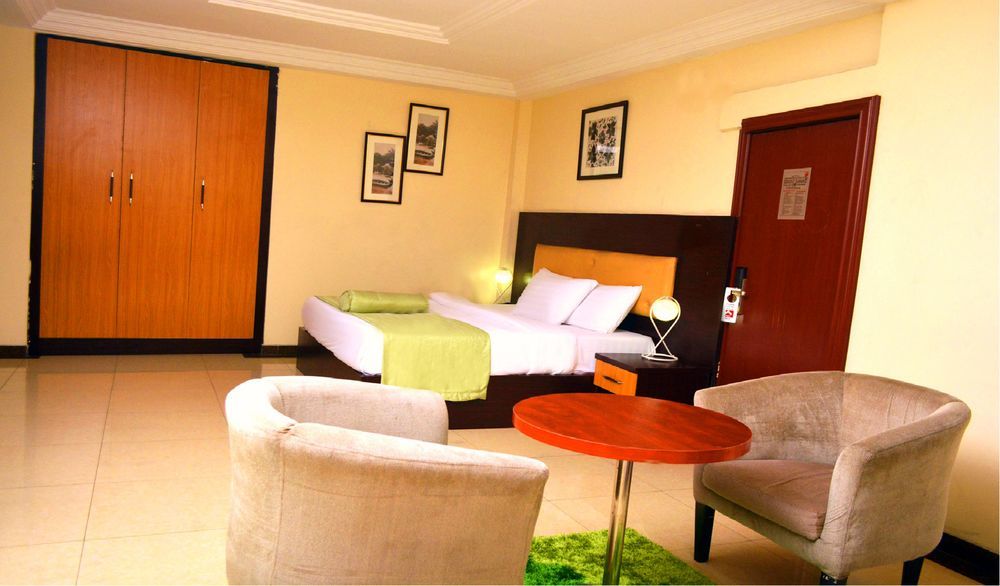 Sweet Spirit Hotel And Suites Danag - Порт-Харкорт Экстерьер фото