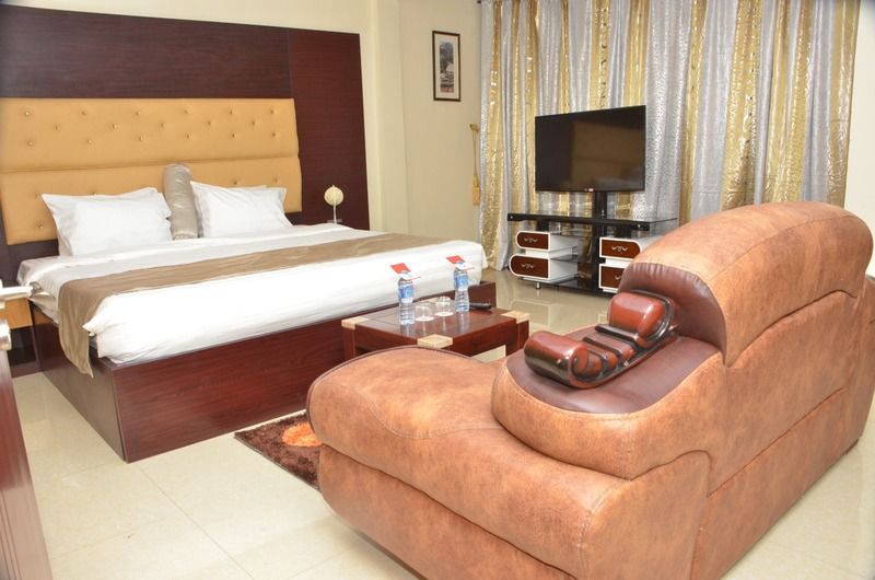 Sweet Spirit Hotel And Suites Danag - Порт-Харкорт Экстерьер фото